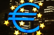 Ekonomisti ECB-a upozoravaju - vjerojatna je korekcija tržišta zbog AI-ja