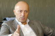 Miodrag Kosti� �eli preuzeti stopostotno vlasni�tvo nad AIK bankom