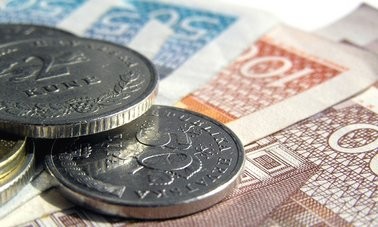 Zagreba�ka banka i PBZ pristaju na otpis potra�ivanja gra�anima
