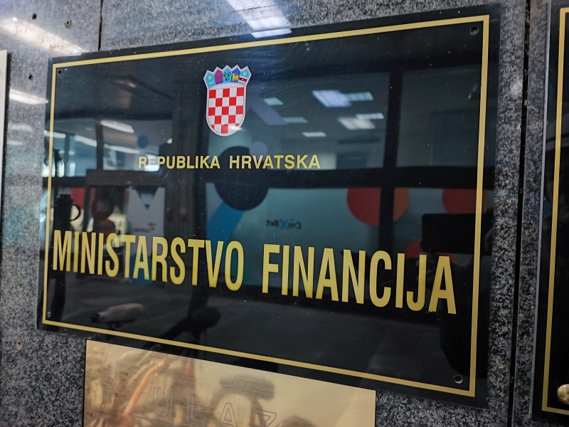Ministarstvo financija predstavilo investicijski ra�un: Ulaganja gra�ana bez poreza
